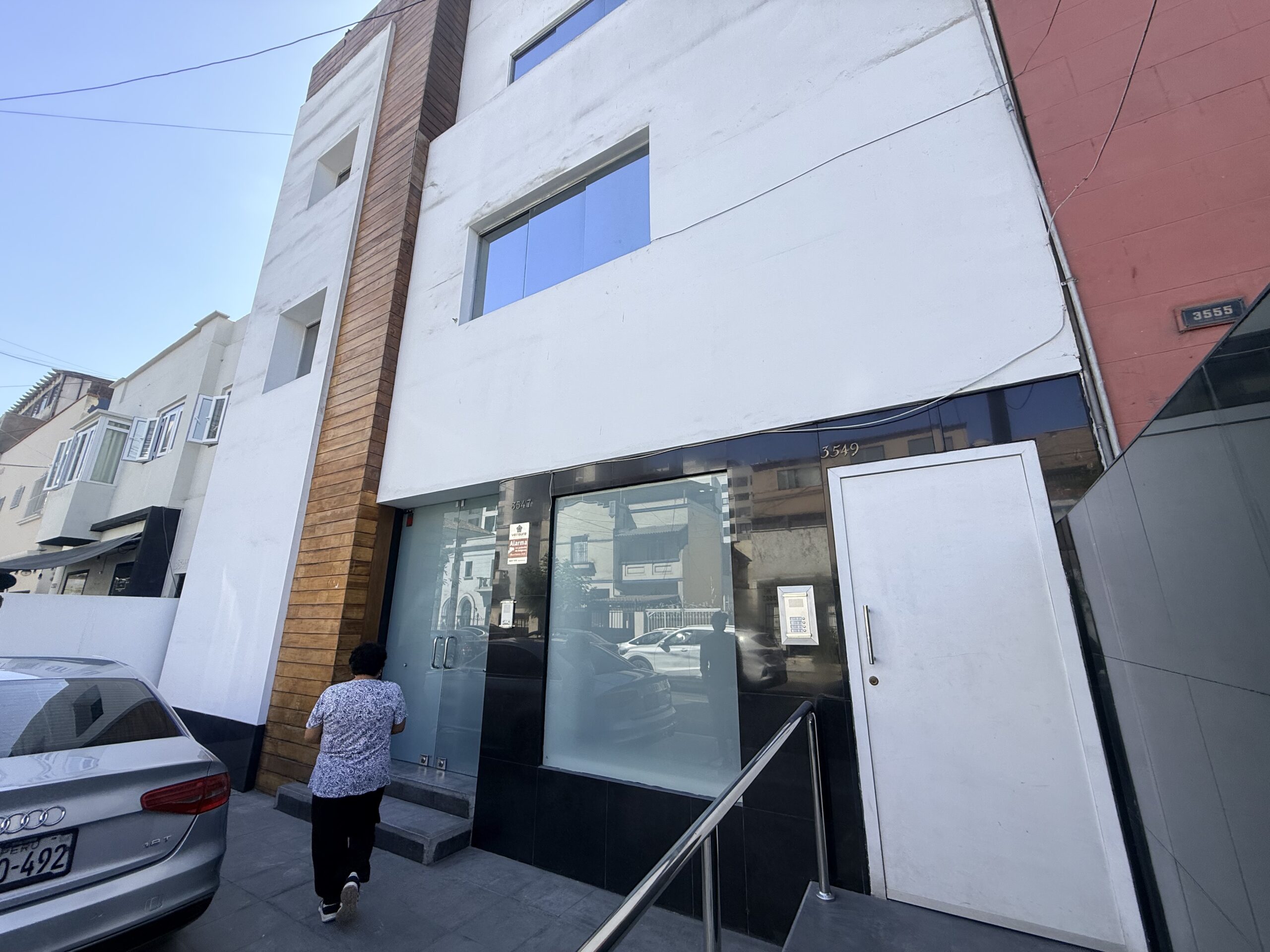 Edificio Completo — San Isidro (Alquilado)